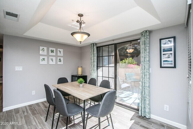 1211 N Miller Rd Unit 110