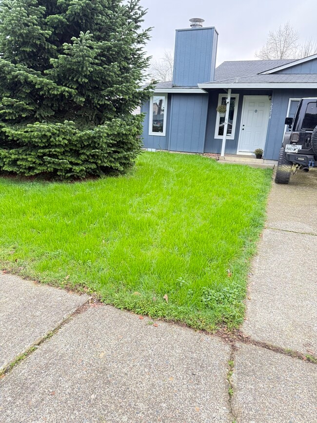 Photo - 2234 NE Barberry Ct