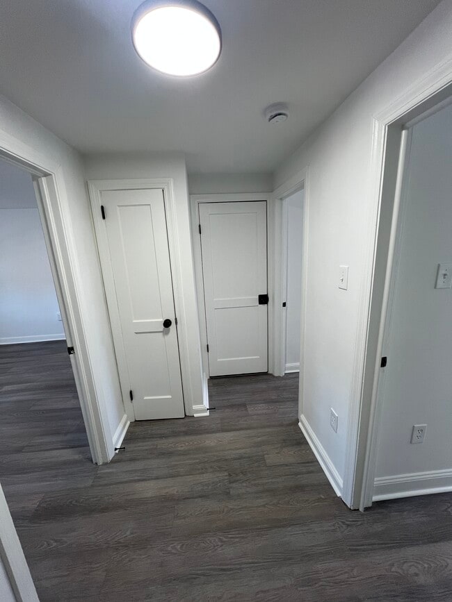 Photo - 363 W 22nd St