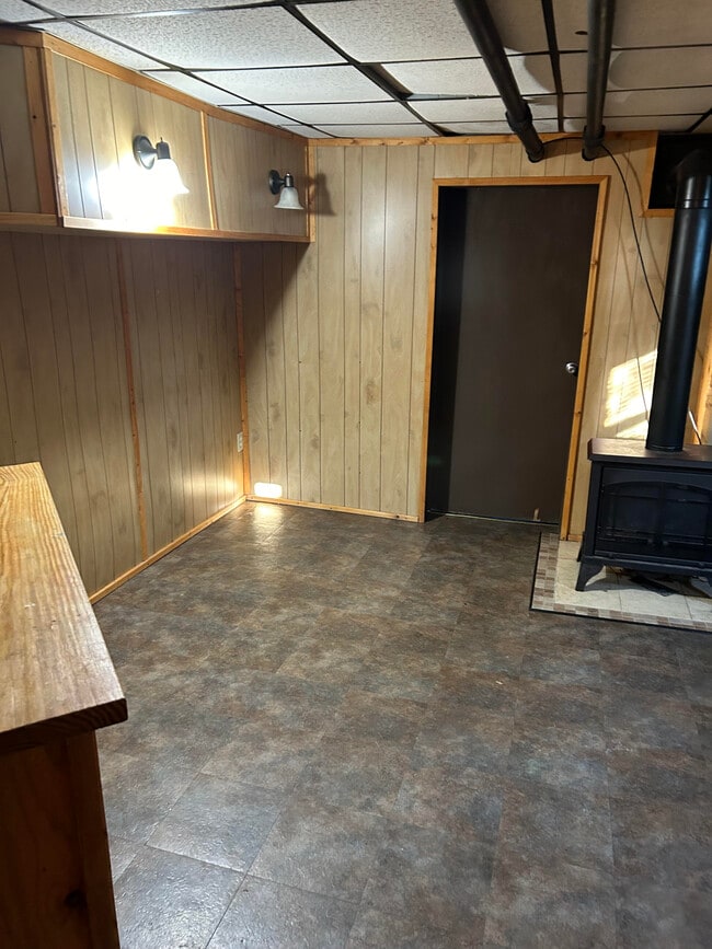 Photo - 305 1/2 Elm St Unidad 305.5