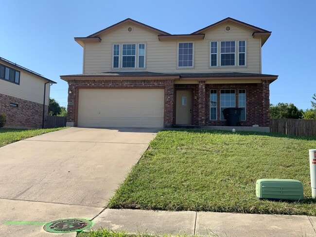 Building Photo - 5804 Chuckwagon Cir Rental