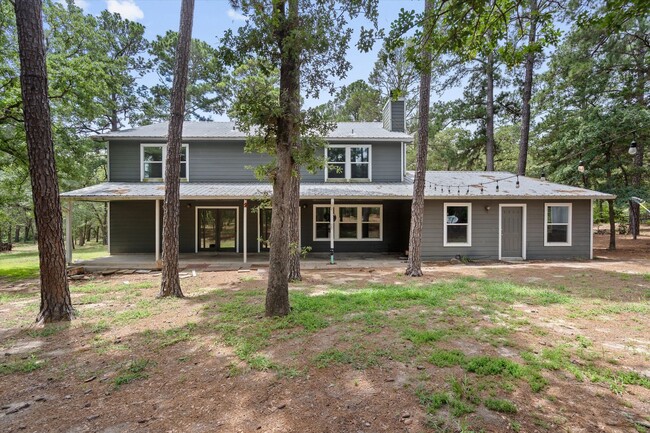 Building Photo - 1014 FM 1441