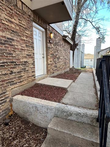 Photo - 6024 Stoneybrook Dr