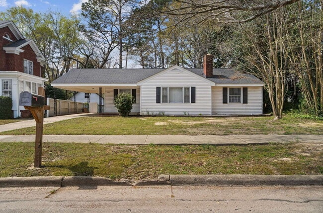 Building Photo - Charming 3-Bed Ranch-Style Home in the Heart of Wilson