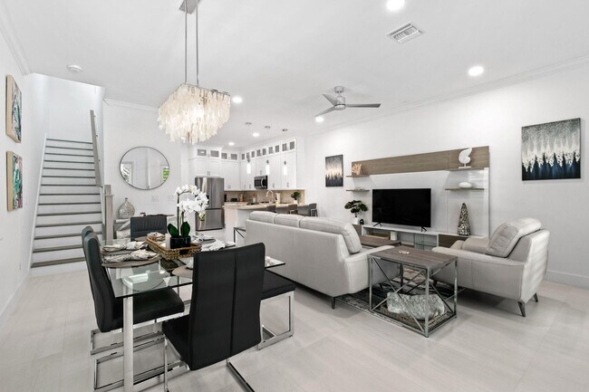 Photo - 4650 SE Manatee Way