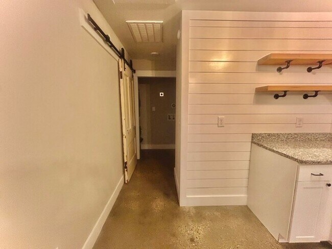 Photo - 3807 Mc Vay St SW Unidad 3807 Mcvay K