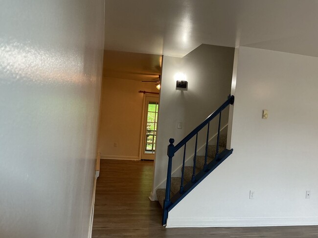 Photo - 63 Ashford Dr