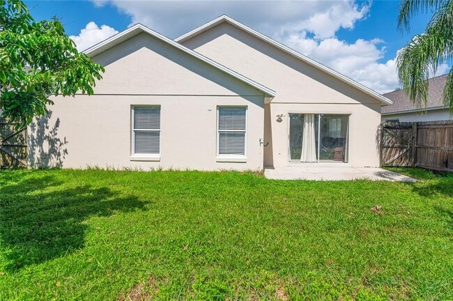 Photo - 1714 Snaresbrook Way