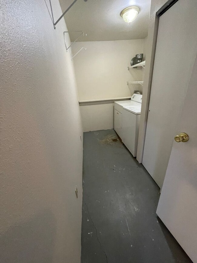 Photo - 3 Bedroom Home in South Anchorage!