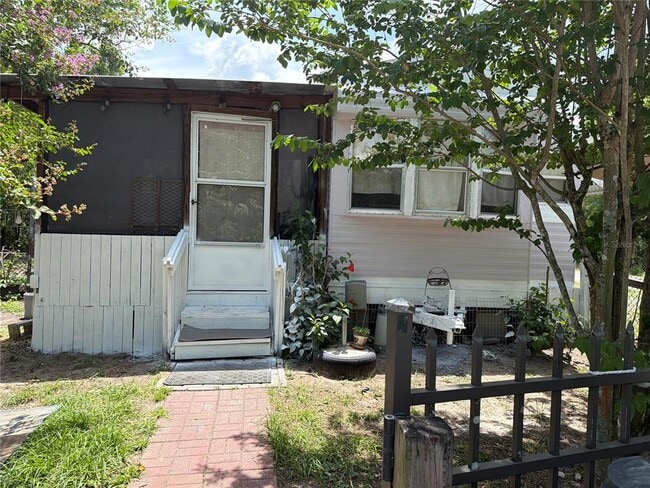 8426 Kricket Ln