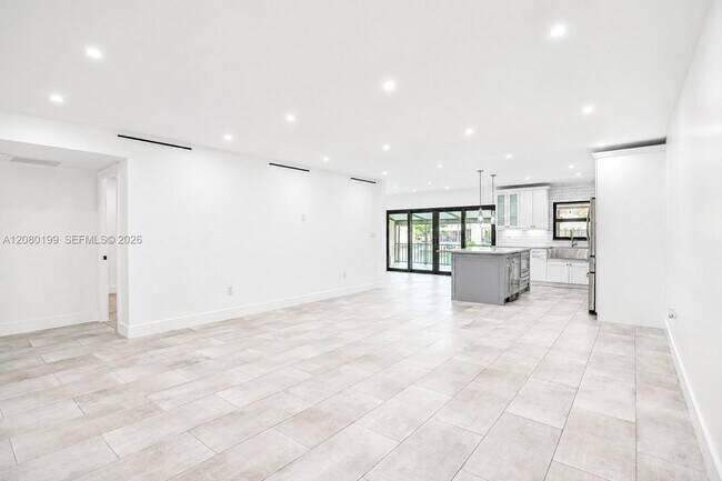 Photo - 7020 Crown Gate Dr