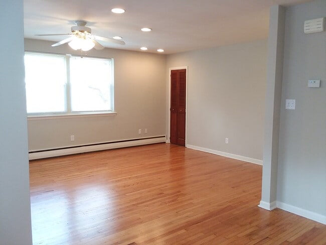 1227 Drexel Ave Unit C