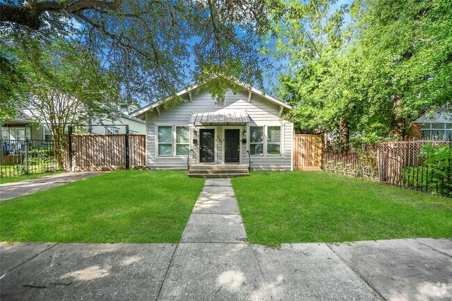 Building Photo - 4720 McKinney St Rental