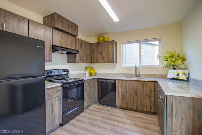 Building Photo - Alder Springs Rental