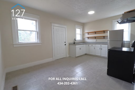 Photo - Cozy 3 Bed 1 Bath Property in Lynchburg, VA
