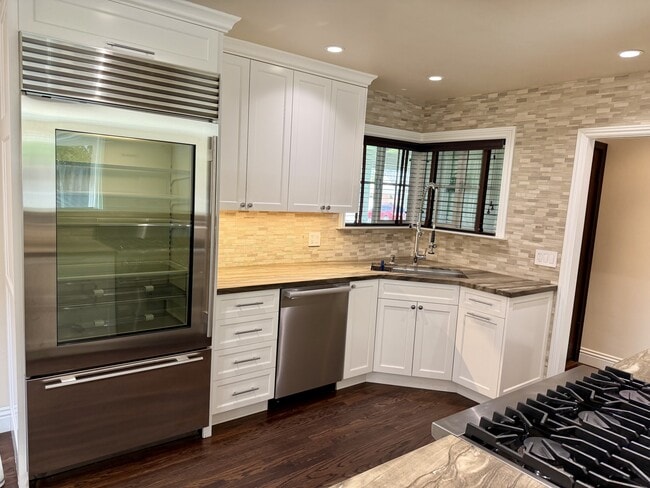 Photo - 1586 Stapleton Ct