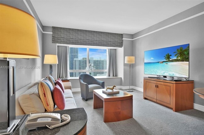 Building Photo - 1435 Brickell Ave Unit 3210