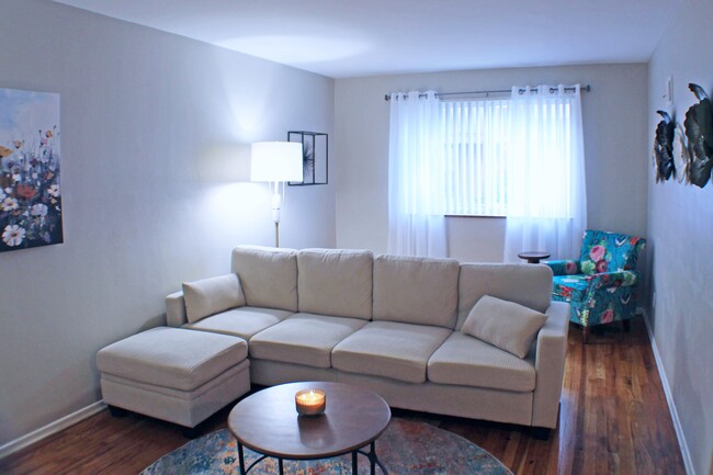 Photo - Bevo Apartments