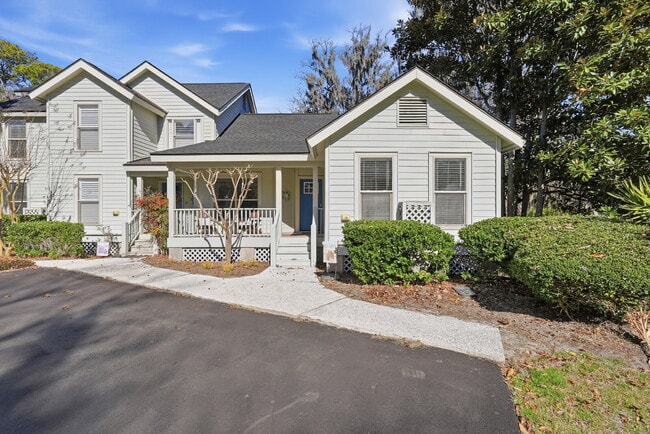 Building Photo - "Coastal Comfort Awaits: Spacious 2-Bed, 2-Bath Furnished Condo in Shipyard on Hilton Head Island!" Unit 19