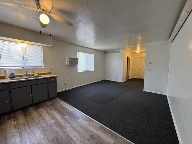 2996 N Truwood Dr Unit B