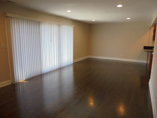 Photo - 1711 W Jarvis Ave Unidad 103