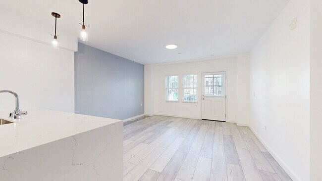 Photo - 201 Divisadero St Unit 201-02A