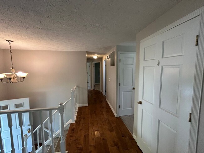 Photo - Remodeled 3 Bedroom House in Mason