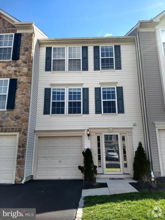 Building Photo - 213 Windsor Ct Rental