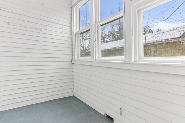 Photo - 1910 5th St NE Unit 1A