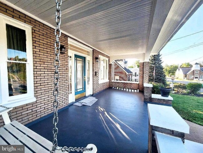 Photo - 515 Fourth St