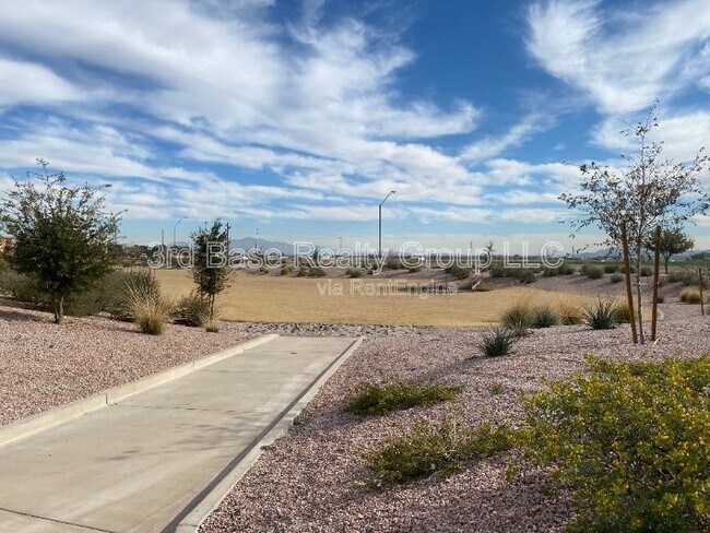 Photo - 24402 W Pueblo Ave