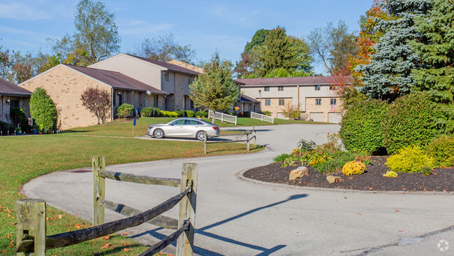 The Landing at Latrobe - The Landing at Latrobe Apartments