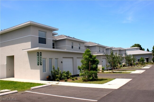 Photo - 16550 Bent Palms Cv Townhome