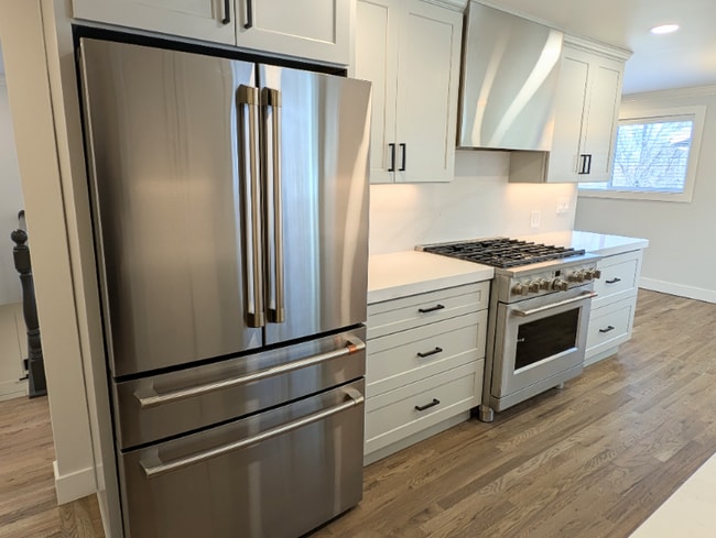 Photo - 3820 S Viking Rd