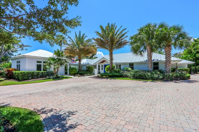 Photo - 11 N River Rd