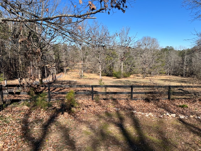 Building Photo - 8373 Brewer Rd