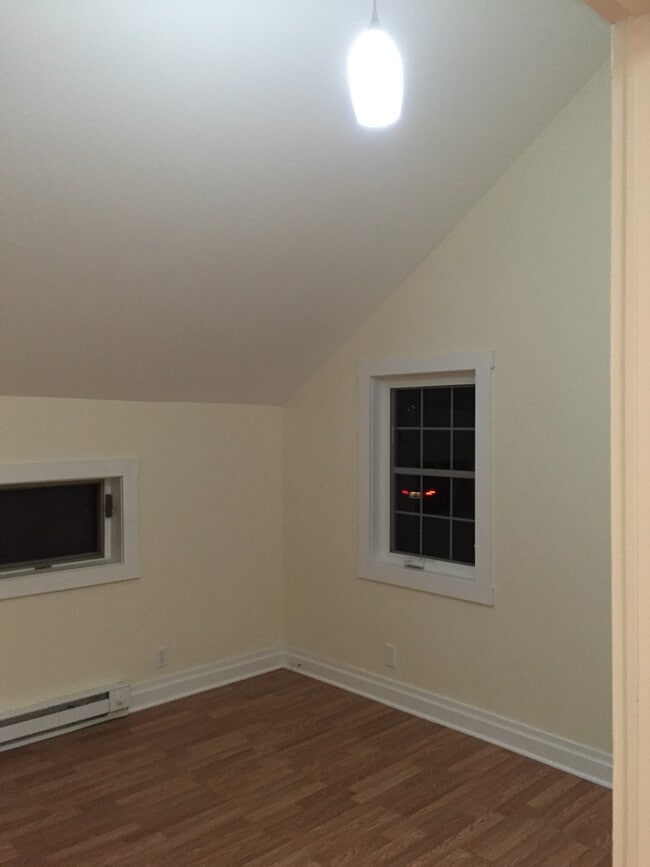 Bedroom 1 - 62 E Market St Unit 2