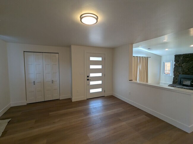 Photo - Stunning fully remodeled single-level 3x2 ...