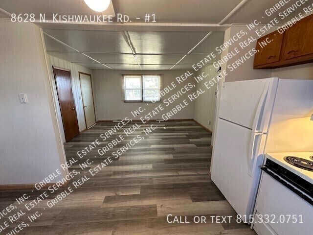 Photo - 8628 N Kishwaukee Rd Unidad #1