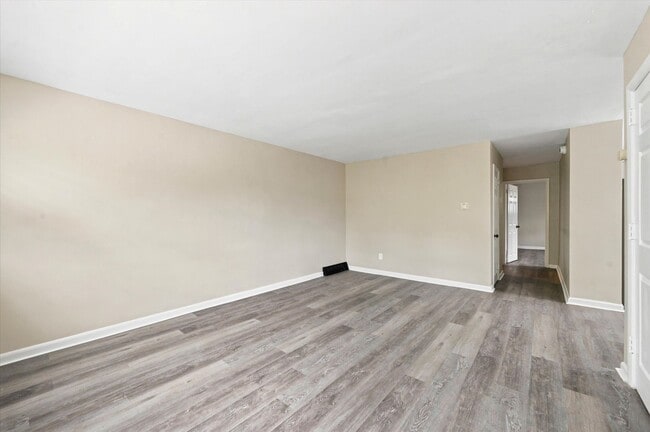 Photo - 418 W Jefferson St Unit 1