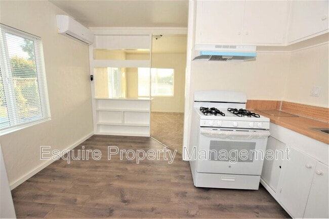 Photo - 10745 Ternez Dr