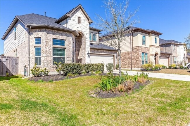 3442 Cabernet Shores Dr