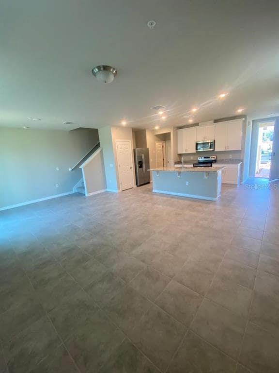 Photo - 2053 Milkweed St