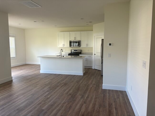 Photo - 384 Alta Tree Blvd