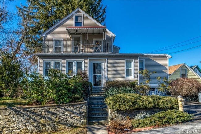 Photo - 21 Wallace St Unit 2