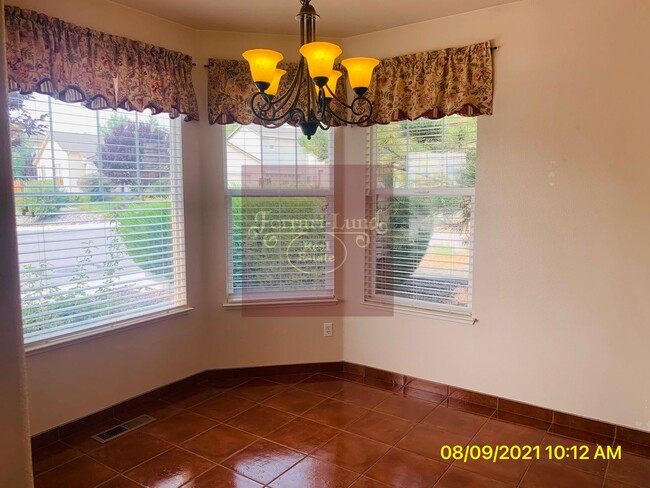 Photo - ?? Charming 3 Bedroom Single-Story Home in...