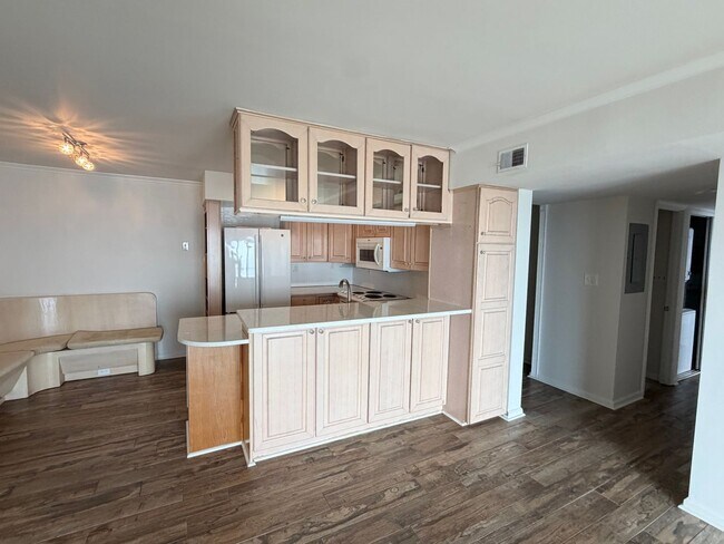 Photo - 100 E Ocean View Ave Unit 810