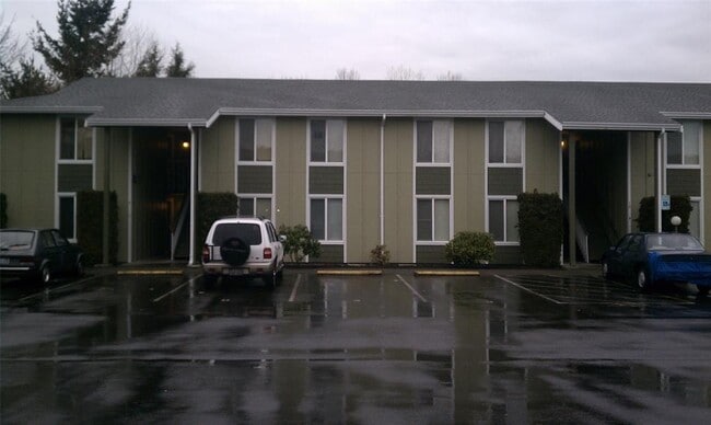 Building Photo - 730 A St Rental
