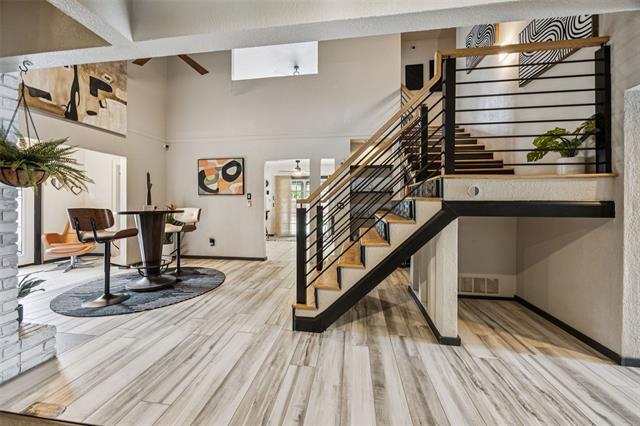 Photo - 3601 Colosseum Way