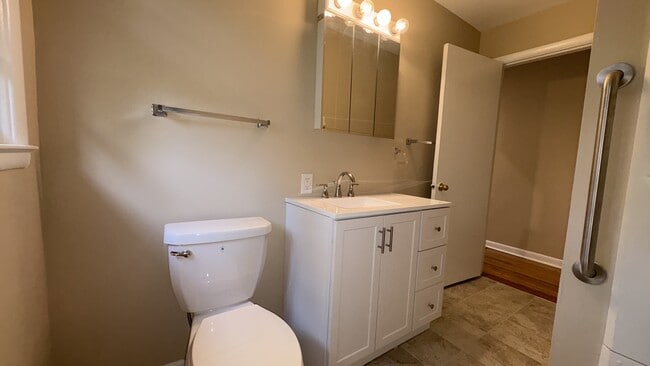 Photo - 1474 Townley Dr